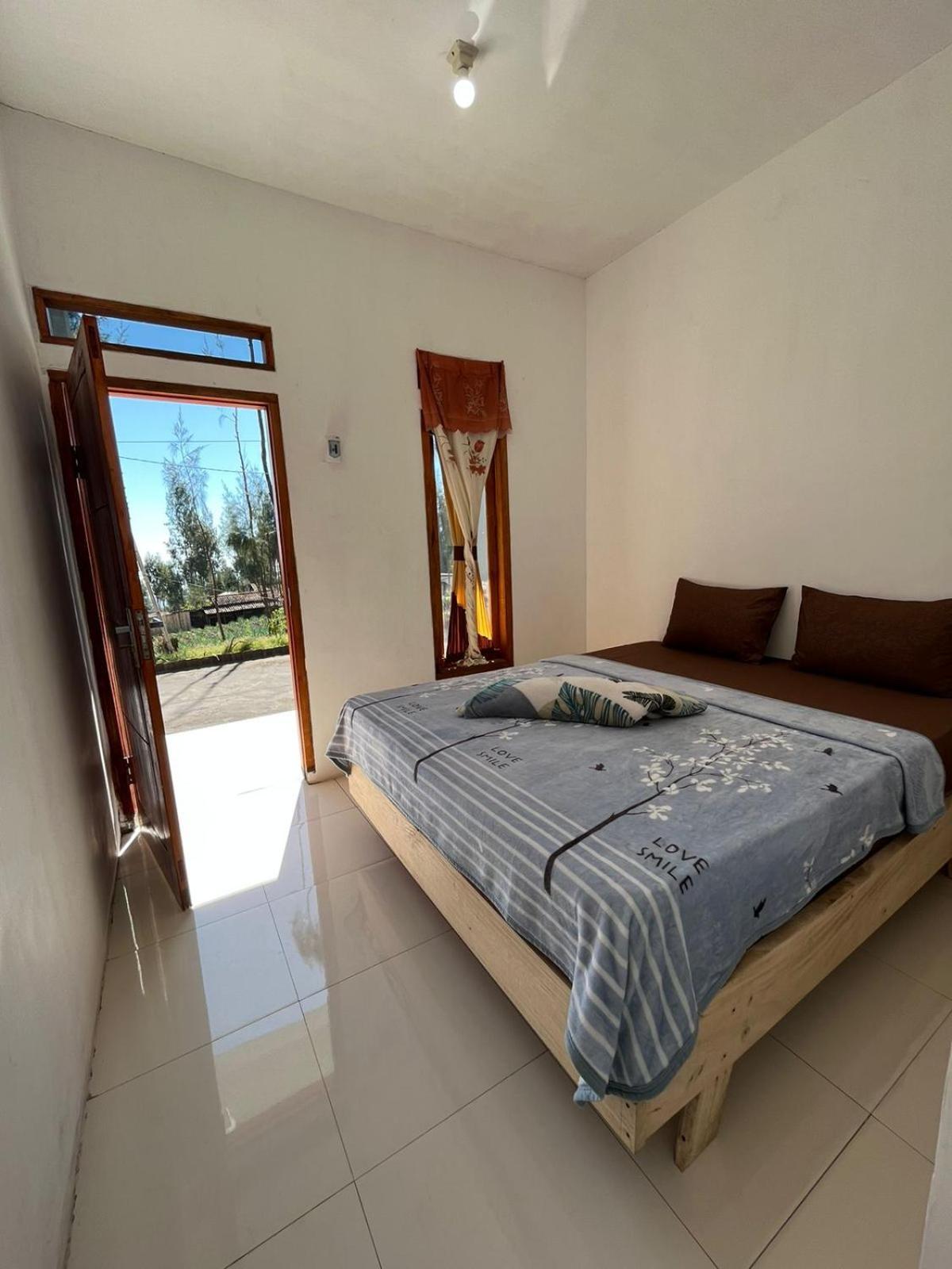 Gangga Guest House Bromo Ngadisari ภายนอก รูปภาพ